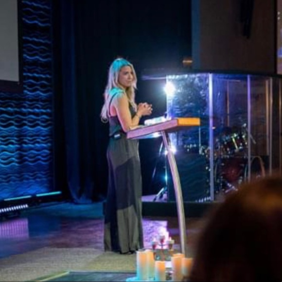 Stunning pant + cami set - Picture 2 of 6